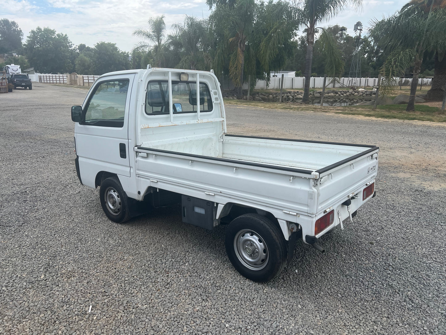 Honda Acty Kei Truck White | 660CC 2WD - 1999 (33k KM)