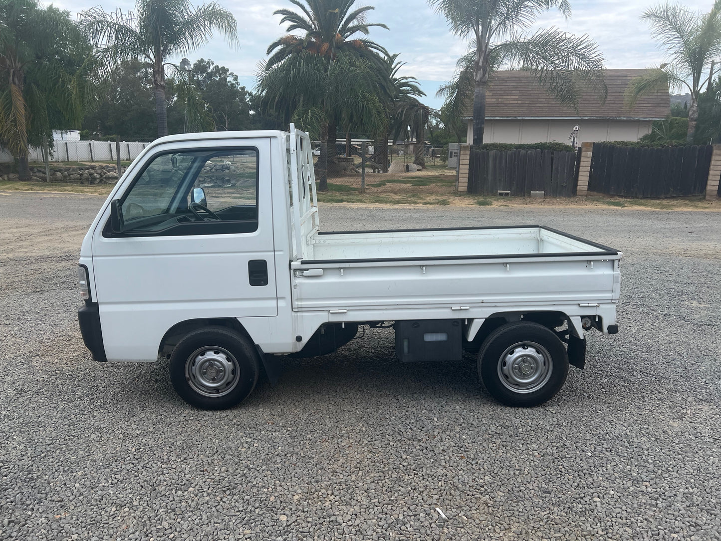 Honda Acty Kei Truck White | 660CC 2WD - 1999 (33k KM)