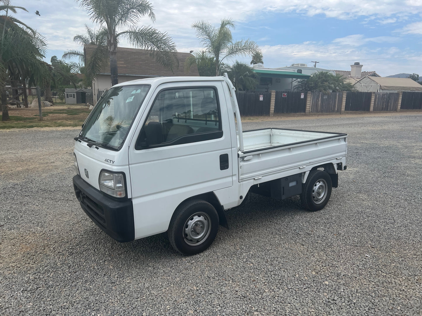 Honda Acty Kei Truck White | 660CC 2WD - 1999 (33k KM)